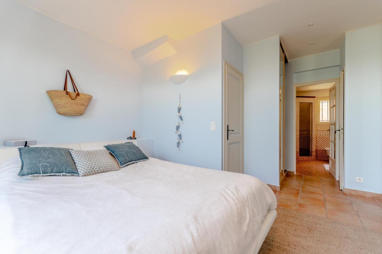 Superbe Villa, Incroyable Vue Mer, Piscine Chauffee, Climatisee Sainte-Maxime Luaran gambar