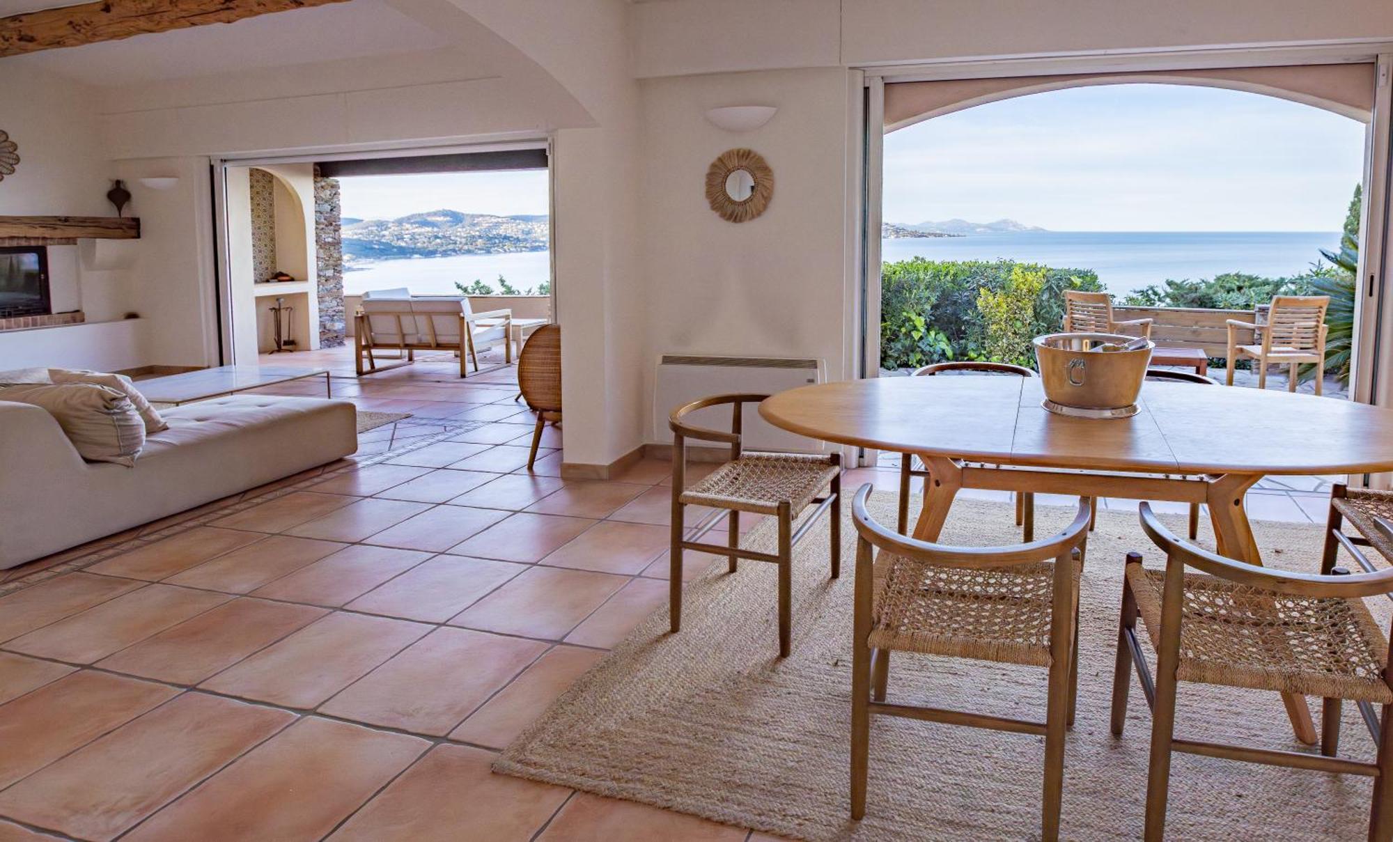 Superbe Villa, Incroyable Vue Mer, Piscine Chauffee, Climatisee Sainte-Maxime Luaran gambar